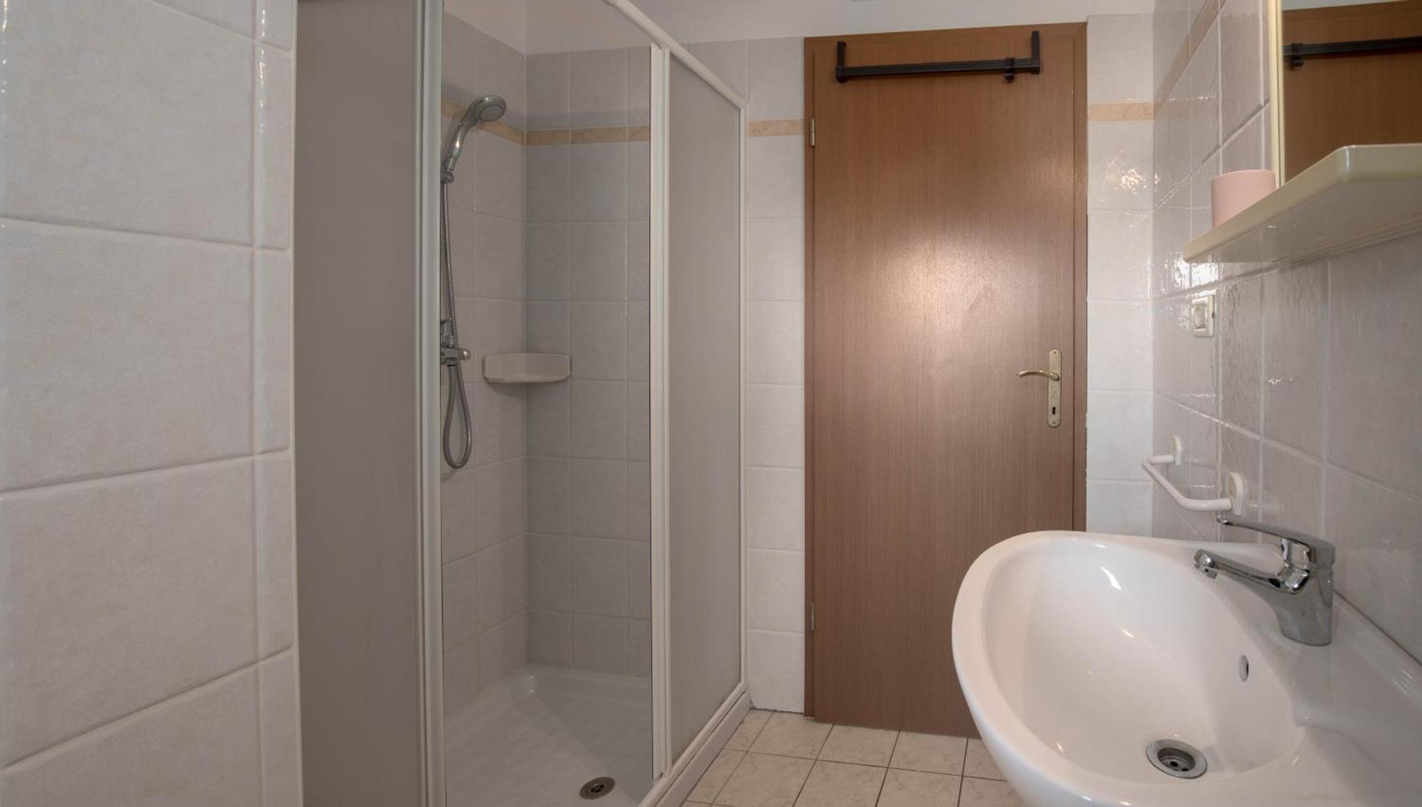 Apartment Lucija, Stinjan PUY Eksteriør bilde